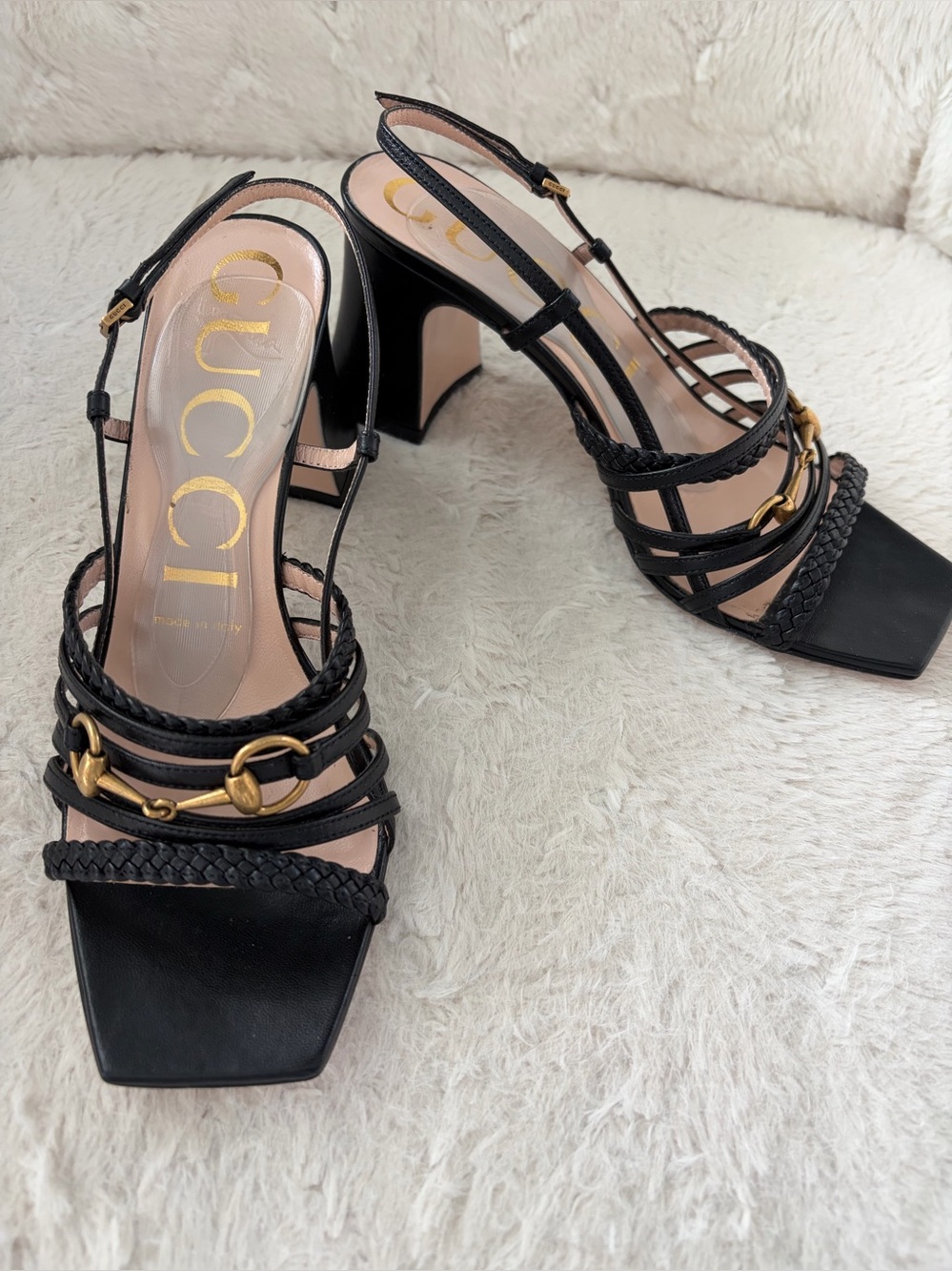 Gucci Horse bit Black Leather Sandals w Dust Bags & Box in Excellent Condition!